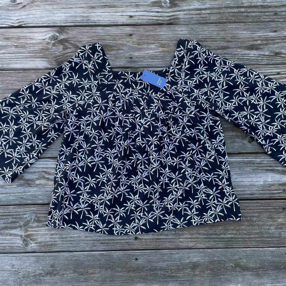Crown & Ivy Women Top Blouse Black/White Palms Pattern Rayon Shirt Size S $60